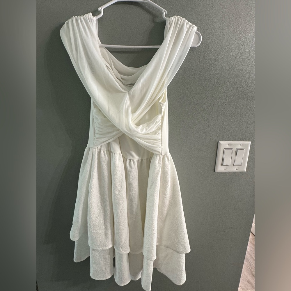 SHEIN White Backless Layered Dress